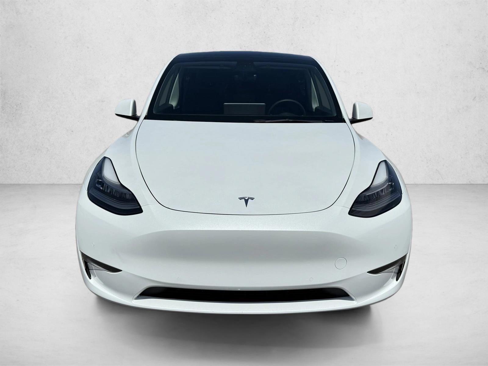 2021 Tesla Model Y Long Range photo 2