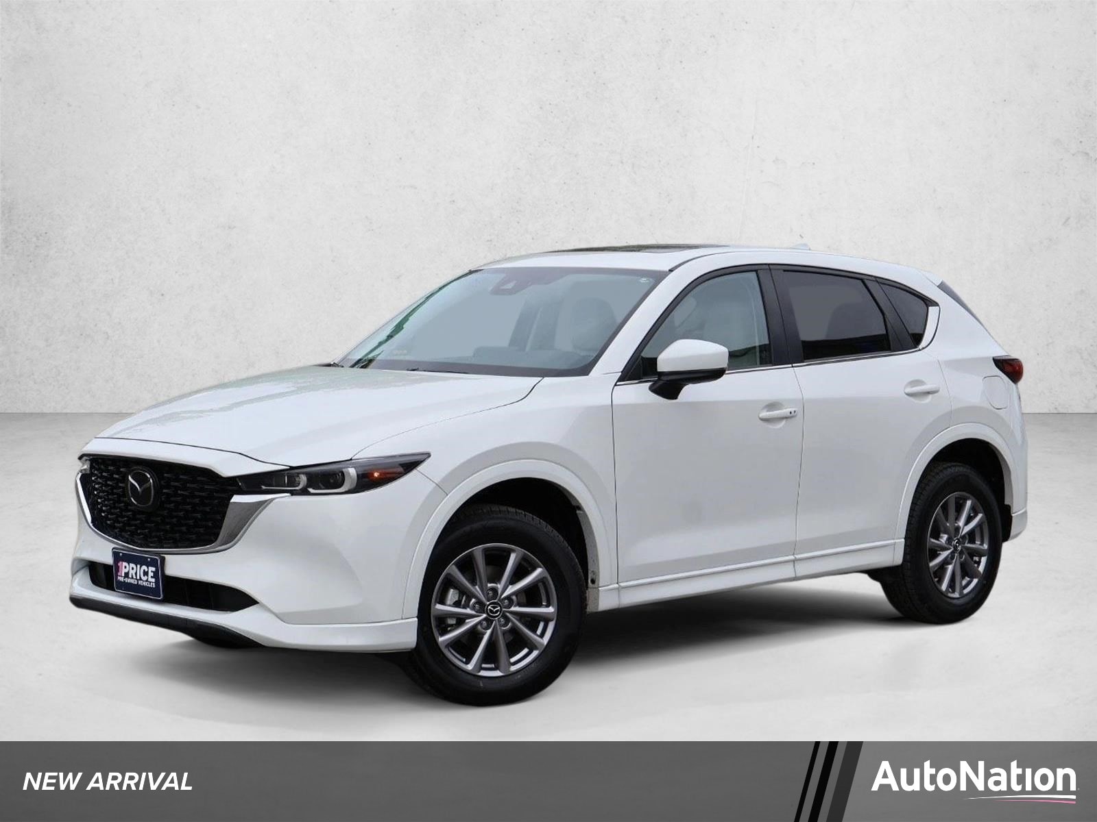 2024 Mazda CX-5 S Preferred package Auto AWD's photo