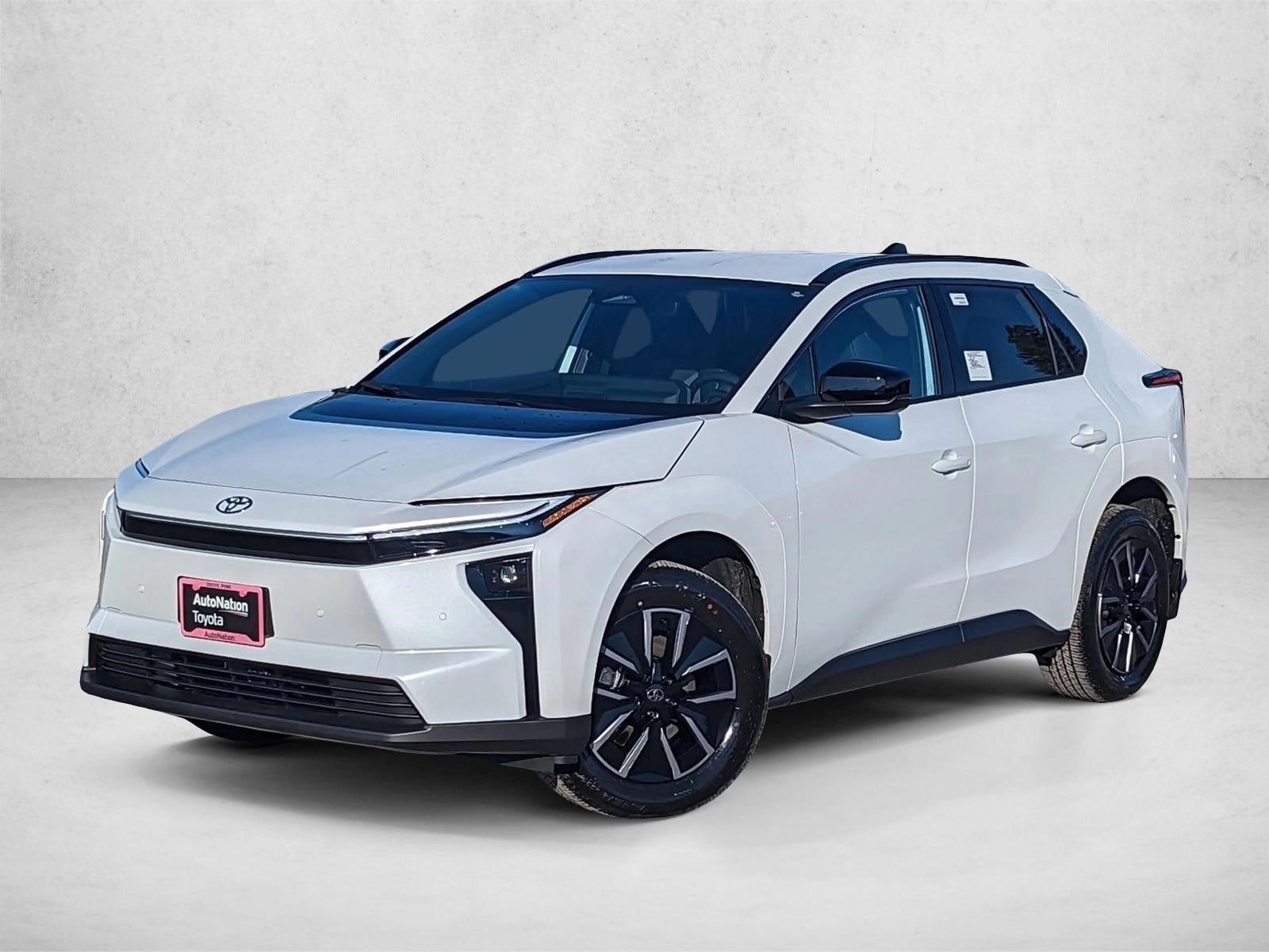 2026 Toyota bZ XLE's photo