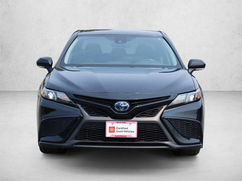 Certified 2022 Toyota Camry Hybrid SE Sedan