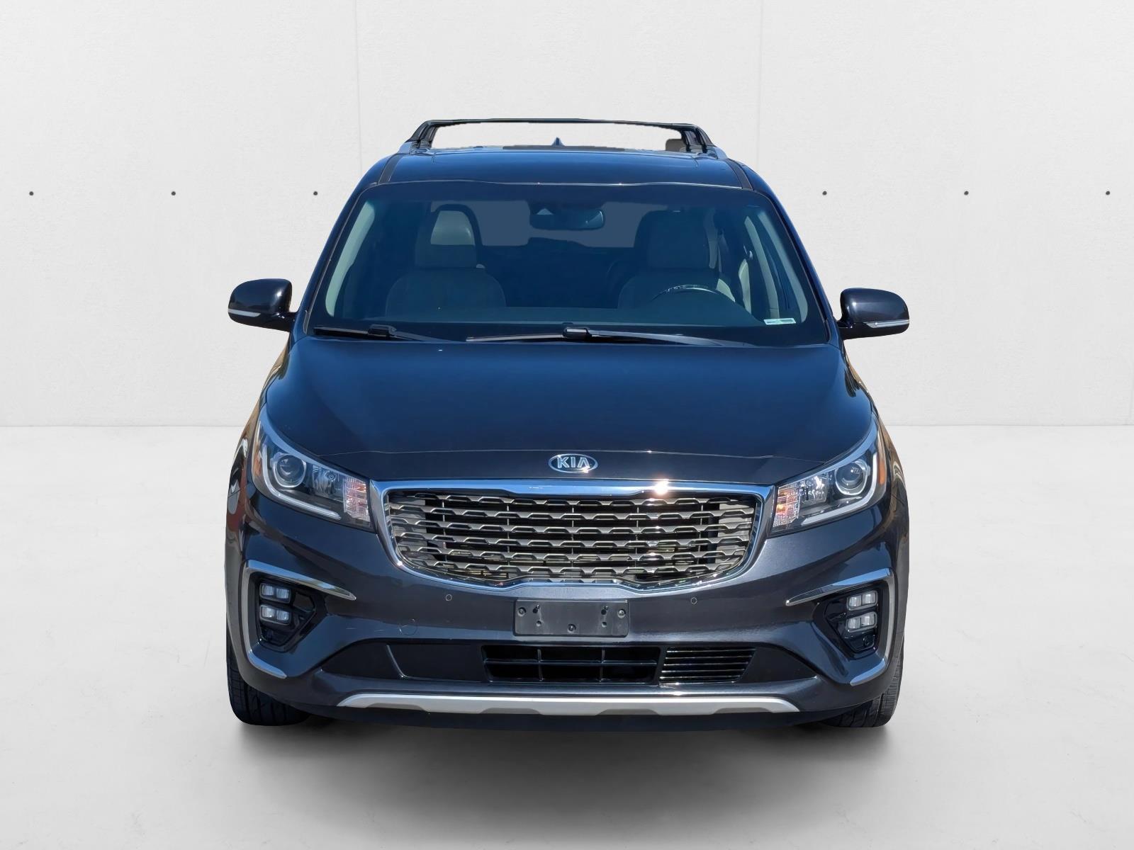 2019 Kia Sedona EX photo 2