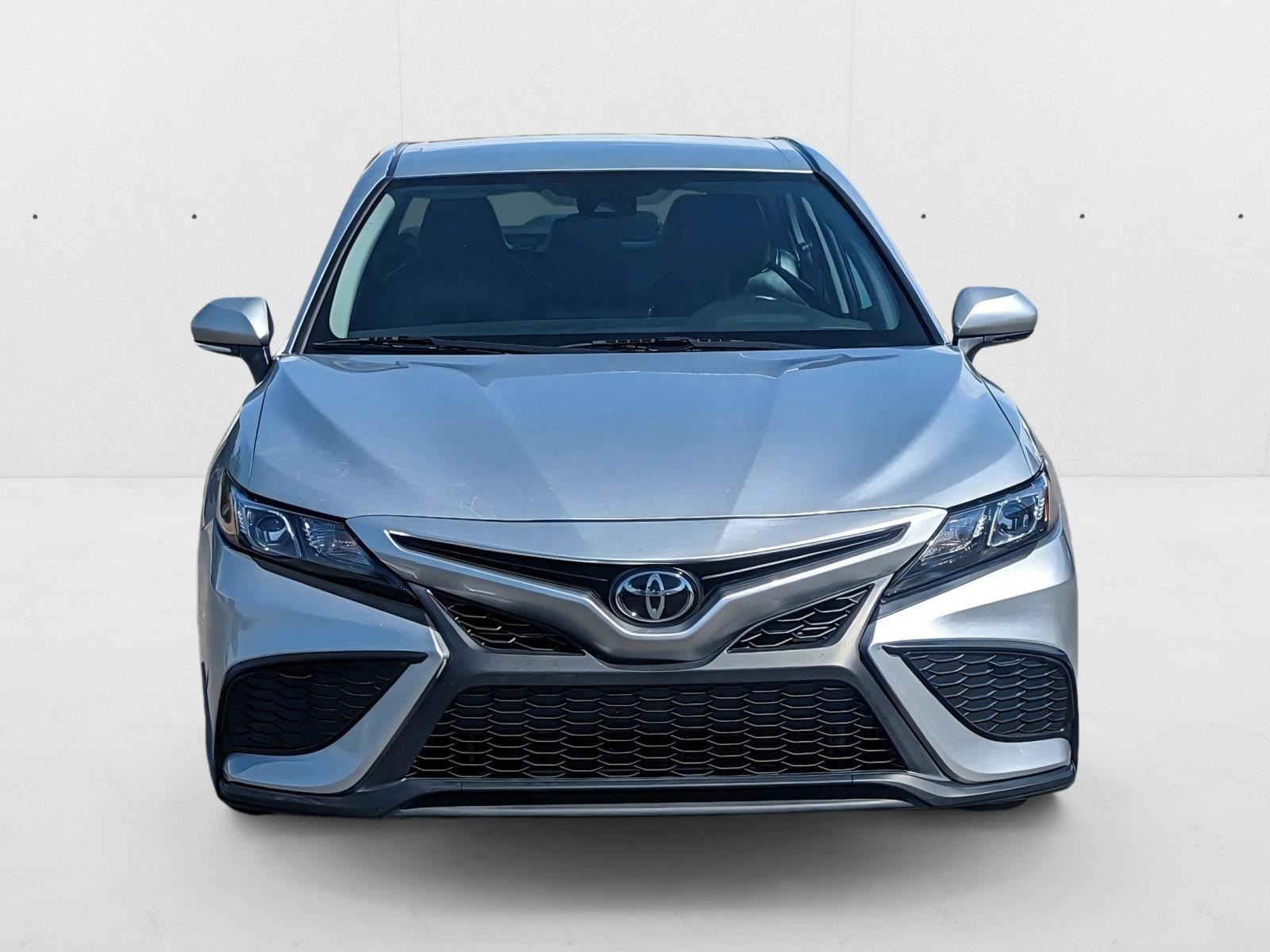 2023 Toyota Camry SE photo 2