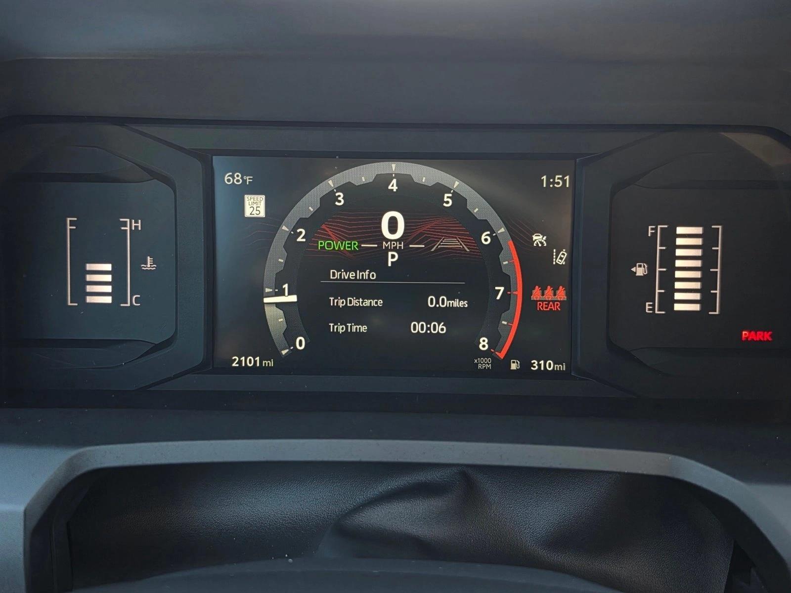 2026 Toyota Tacoma SR5 - Photo 27