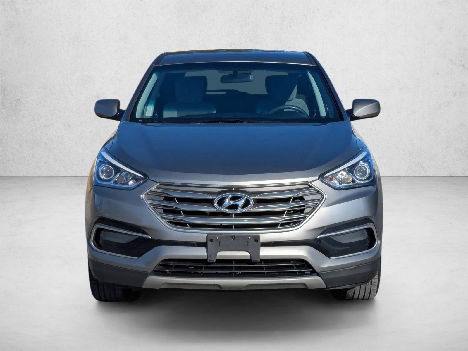 2017 Hyundai Santa Fe Sport Base photo 2