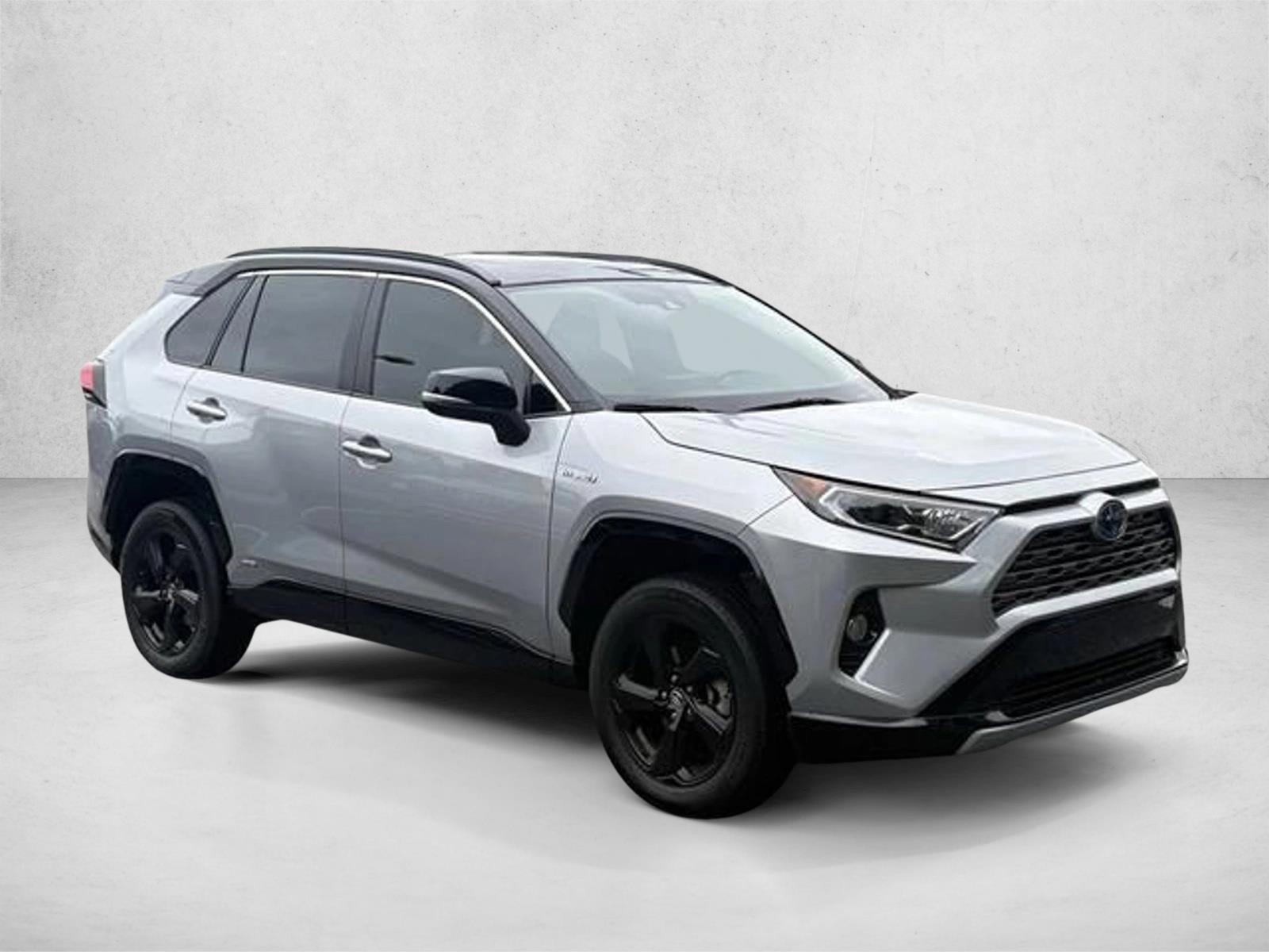 2019 Toyota RAV4 Hybrid XSE photo 4