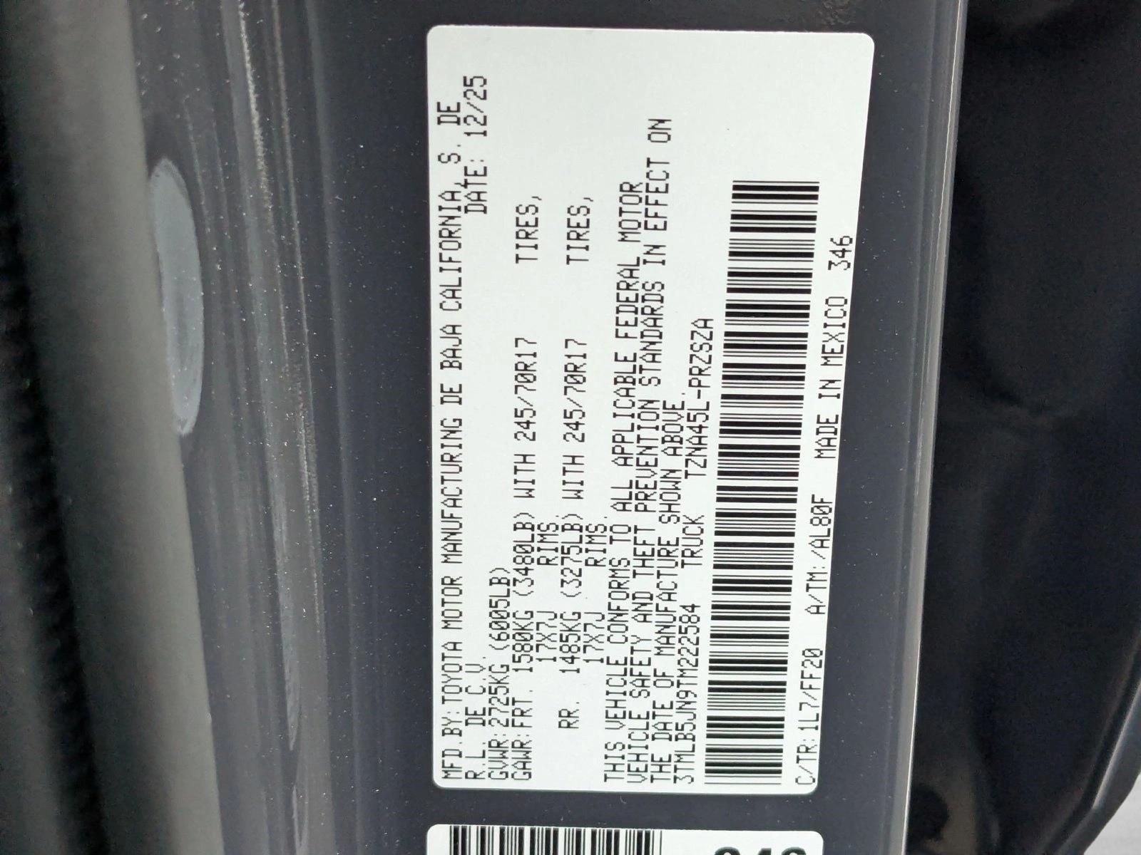 2026 Toyota Tacoma SR5 - Photo 18