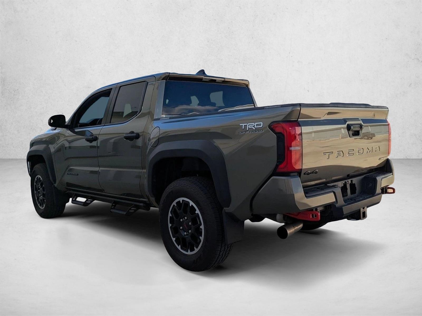 2025 Toyota Tacoma TRD Off Road - Photo 8