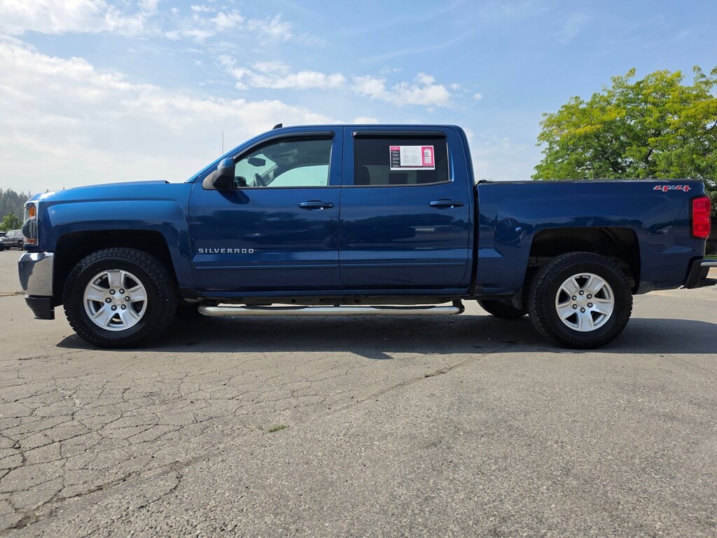 Used 2017 Chevrolet Silverado 1500 LT w/1LT Truck Crew Cab