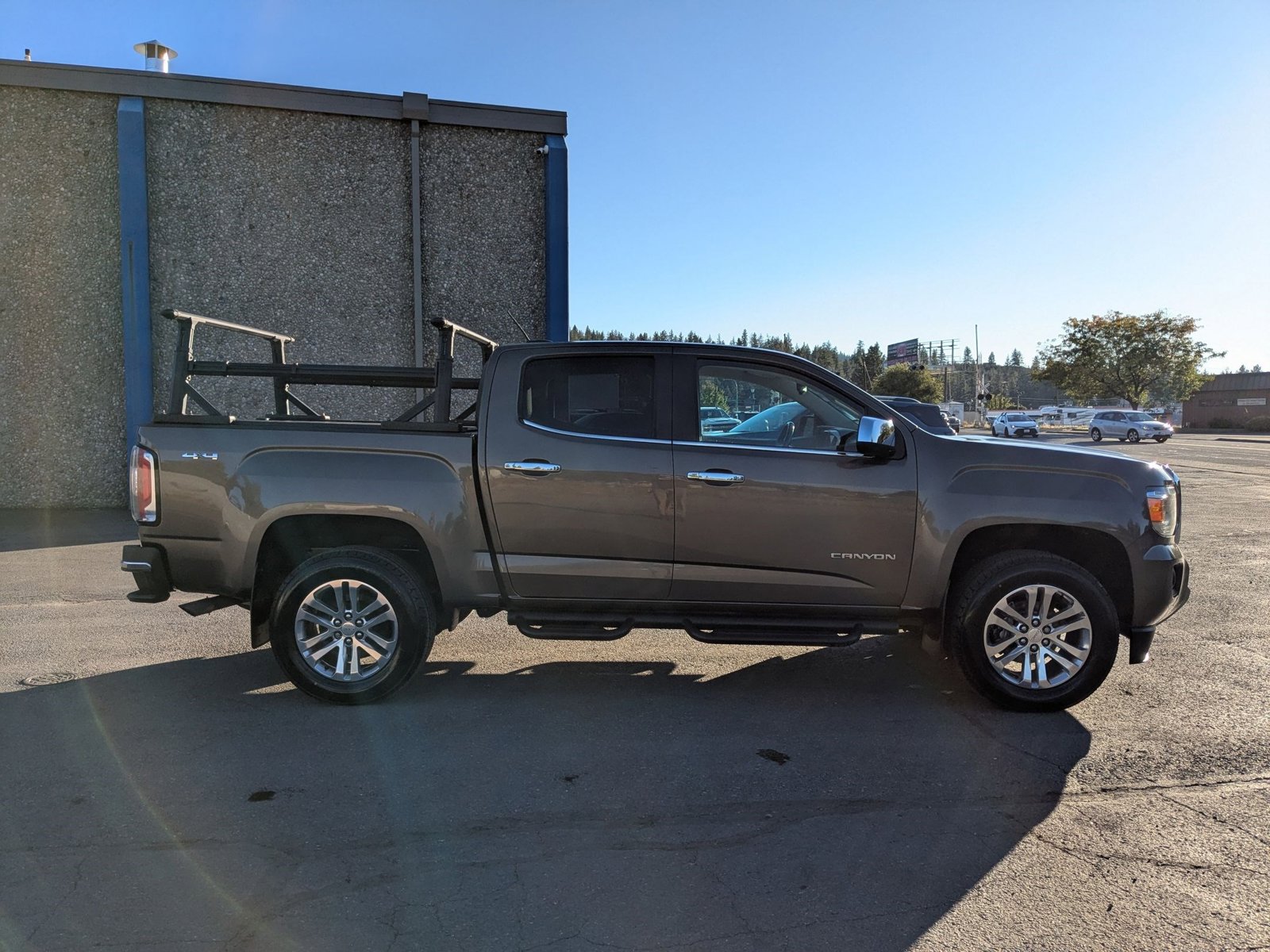 2017 Gmc Canyon SLT photo 4