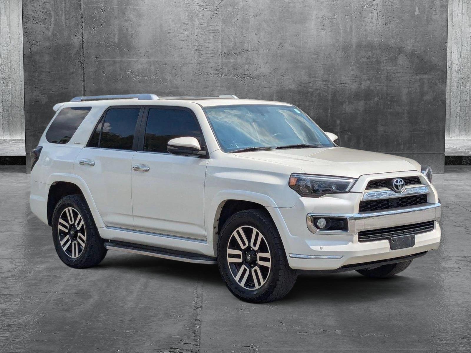 2018 Toyota 4Runner Limited photo 3