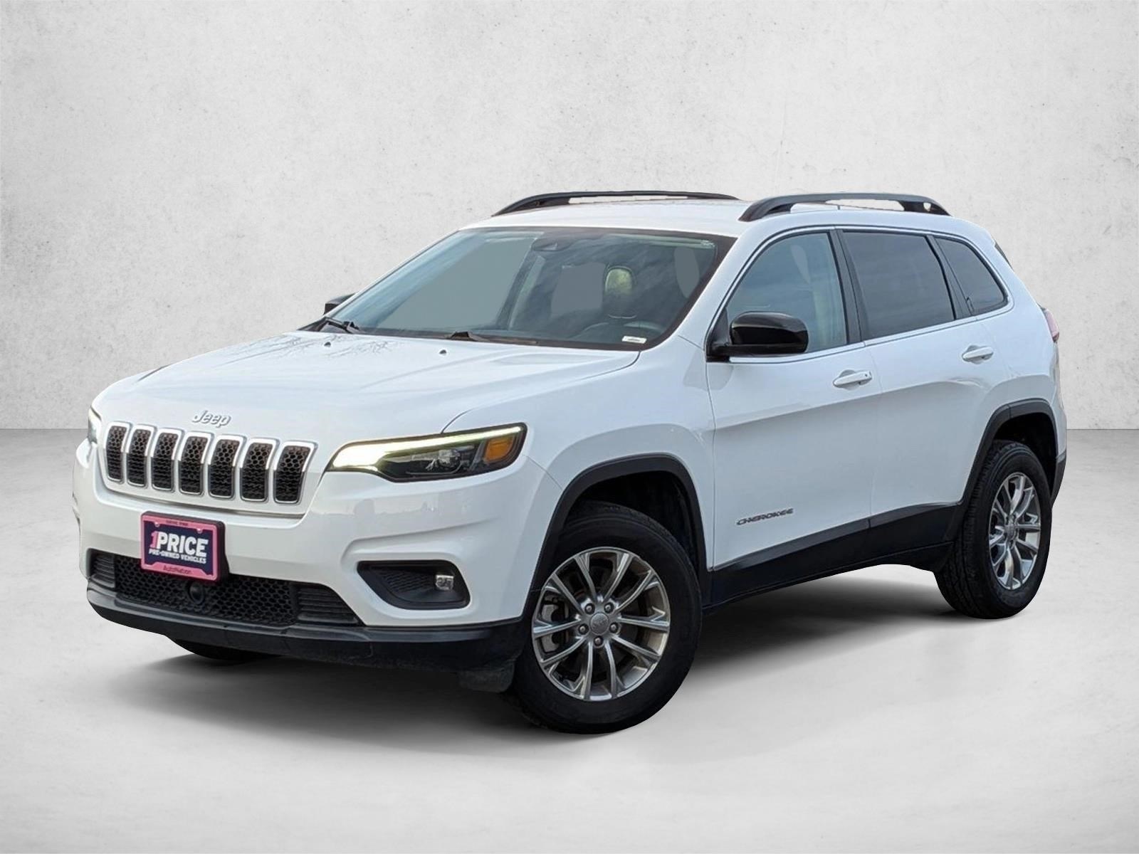 2022 Jeep Cherokee Latitude Lux's photo