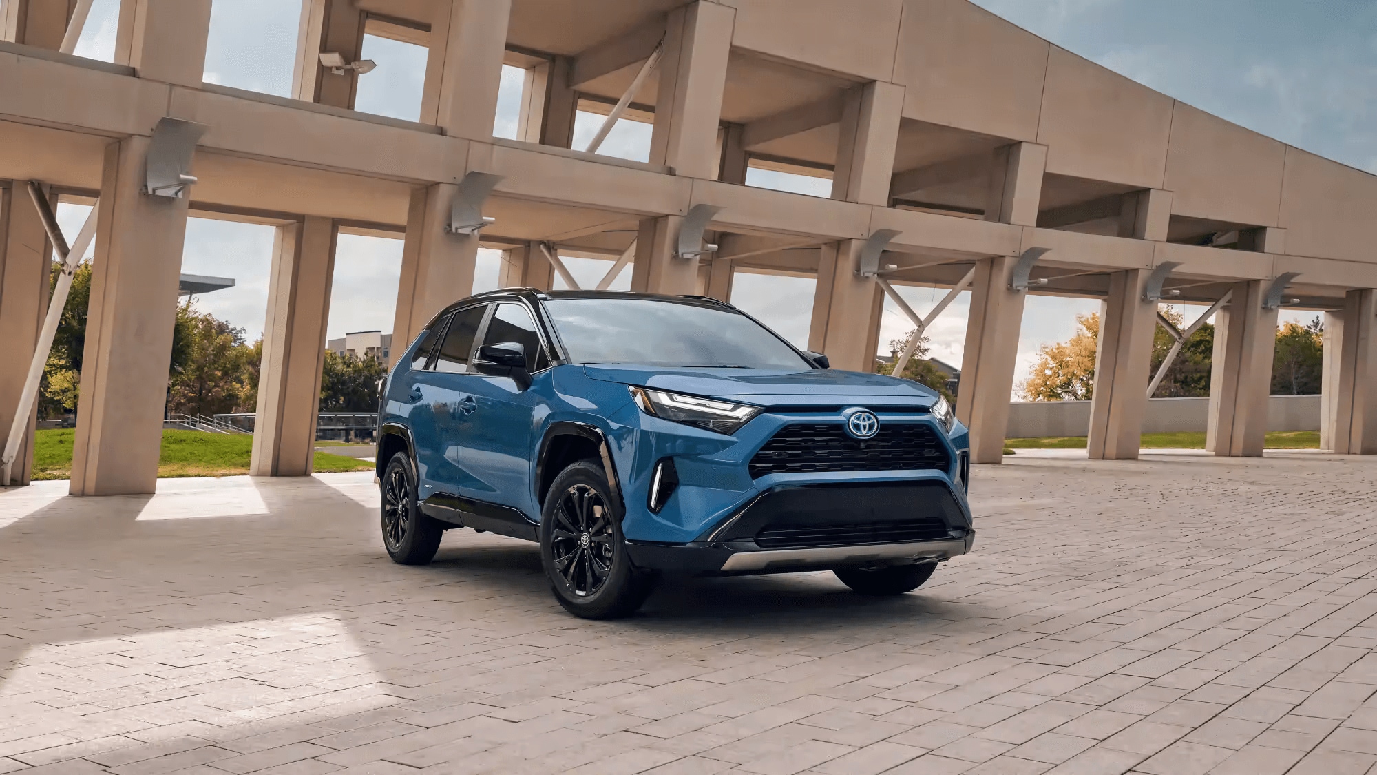 Learn about Toyota's SUV models, like the RAV4 Hybrid XSE in Cavalry Blue RAV4 Hybrid XSE in Cavalry Blue