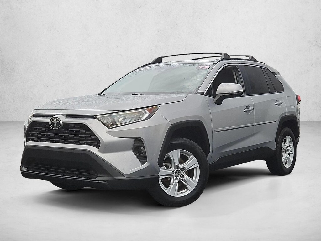 Used 2019 Toyota RAV4 XLE SUV