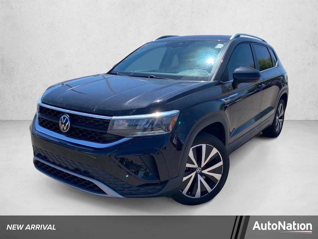 Used 2024 Volkswagen Taos 1.5T SE SUV