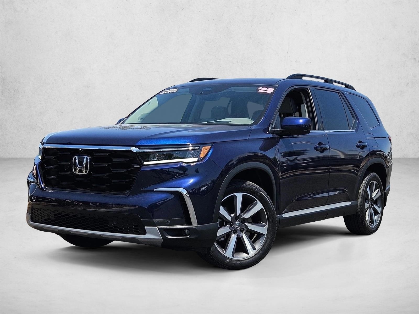 2025 Honda Pilot Elite AWD's photo