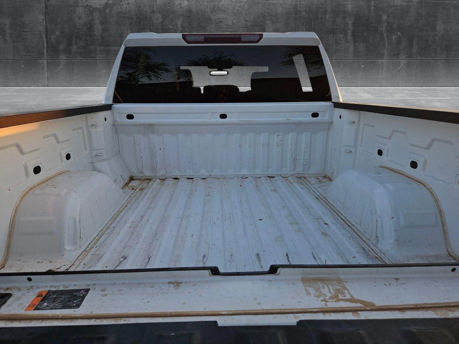 Used 2019 GMC Sierra 1500 SLT with VIN 3GTU9DED8KG172432 for sale in Tempe, AZ