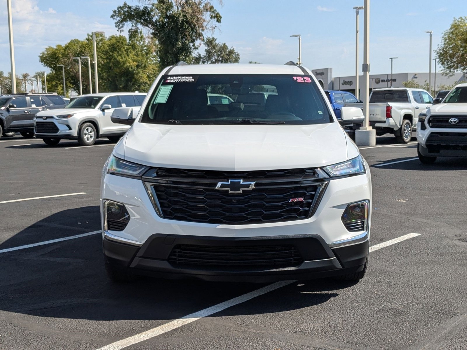 2023 Chevrolet Traverse RS photo 2