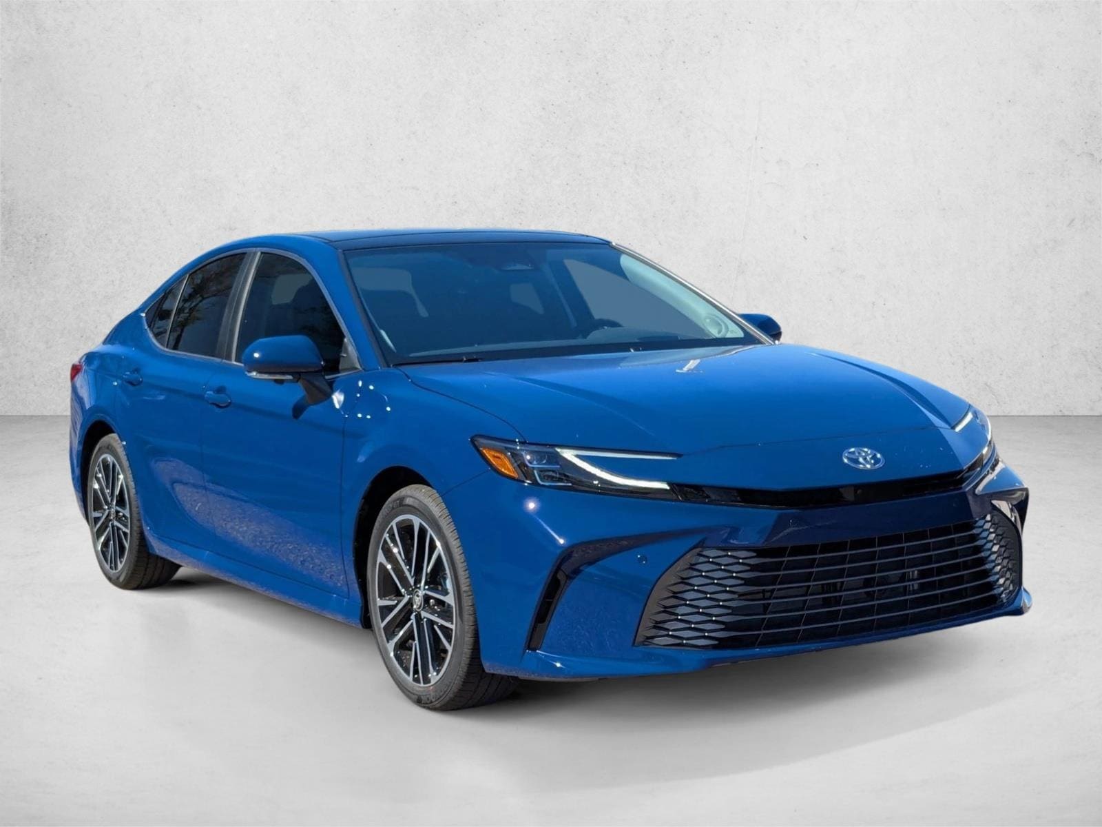 2026 Toyota Camry XLE - Photo 7