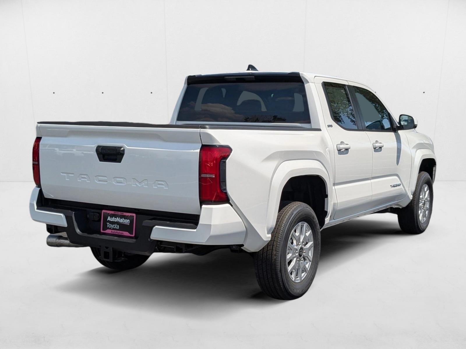 2025 Toyota Tacoma SR5 Double Cab photo 2