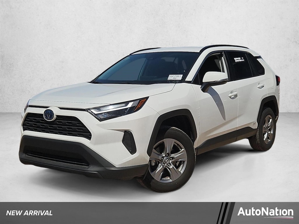 Used 2024 Toyota RAV4 Hybrid LE SUV