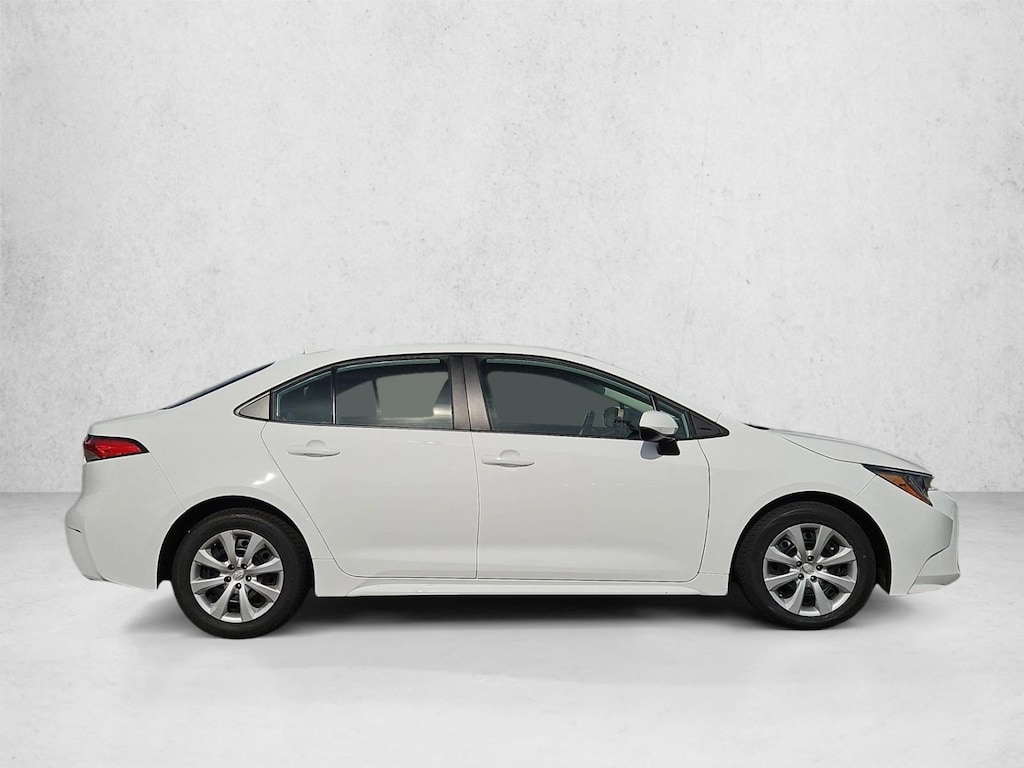 Used 2025 Toyota Corolla LE Sedan