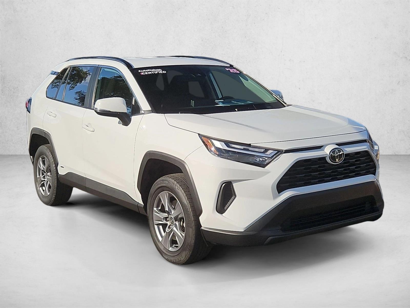 Used 2025 Toyota RAV4 Hybrid XLE SUV