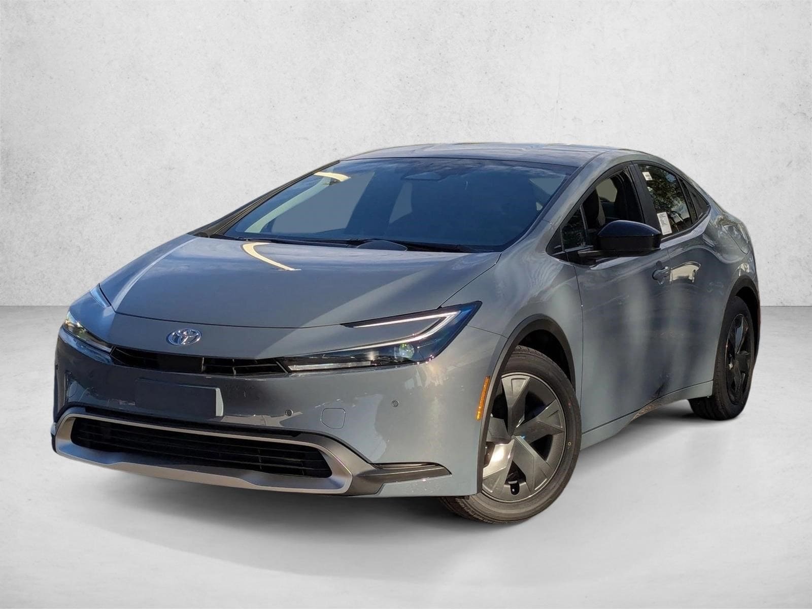 2026 Toyota Prius SE's photo