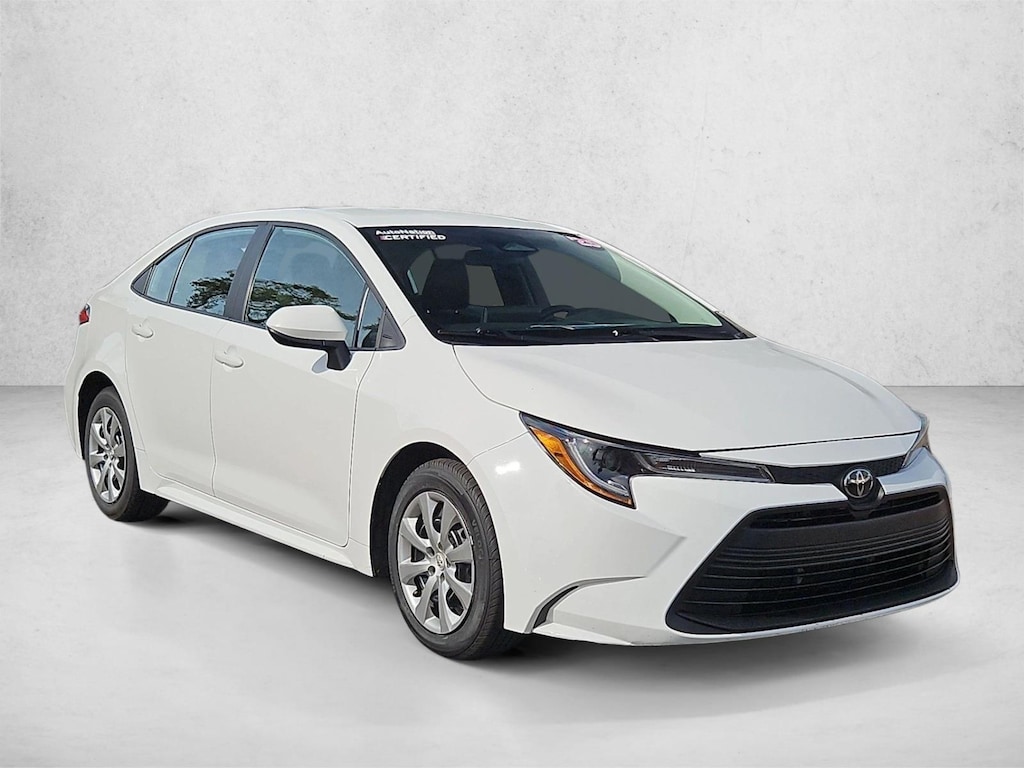 Used 2025 Toyota Corolla LE Sedan