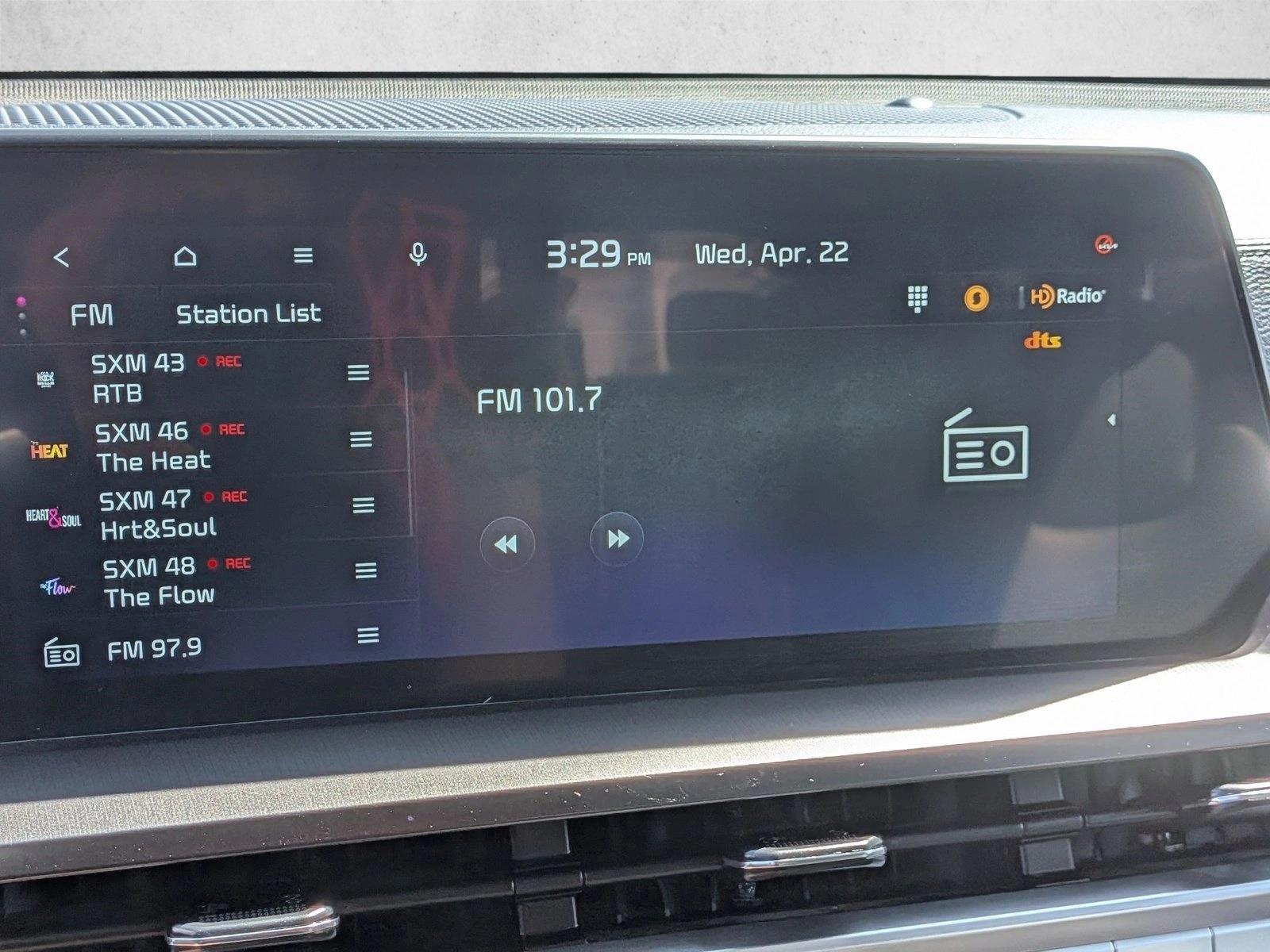 2025 Kia Telluride S - Photo 20