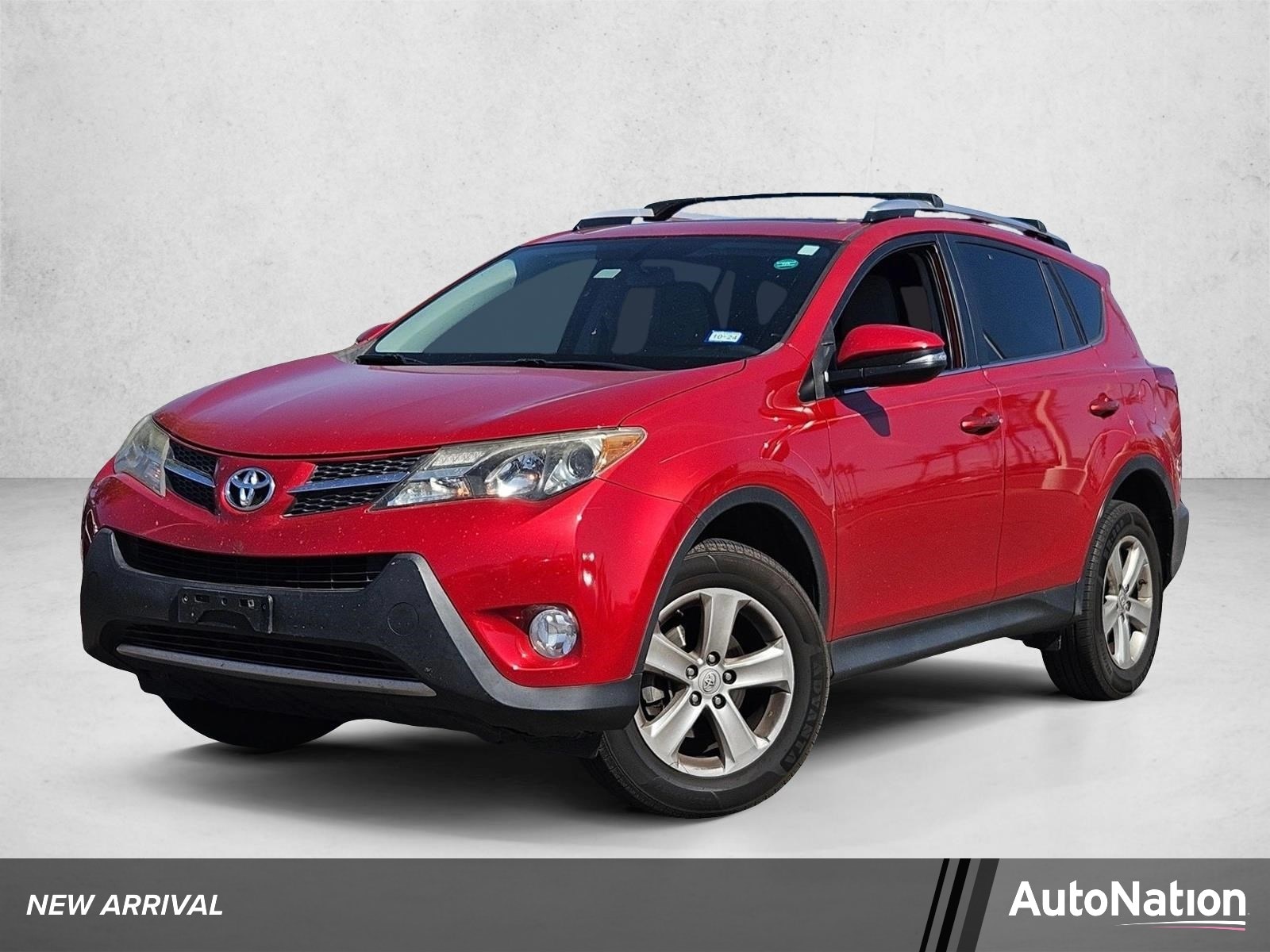 2014 Toyota RAV4 XLE's photo