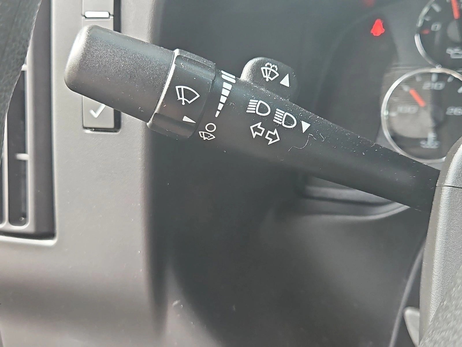 2023 Chevrolet Express Passenger LS - Photo 30