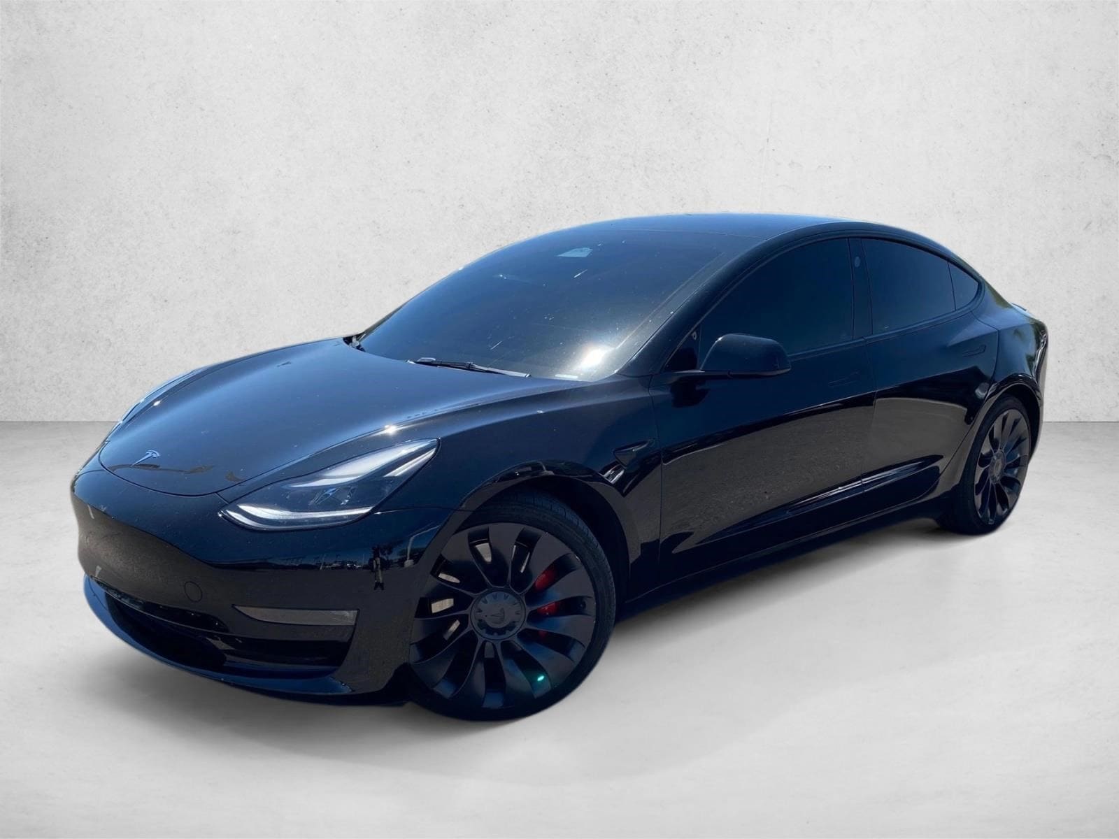 2023 Tesla Model 3 Performance's photo