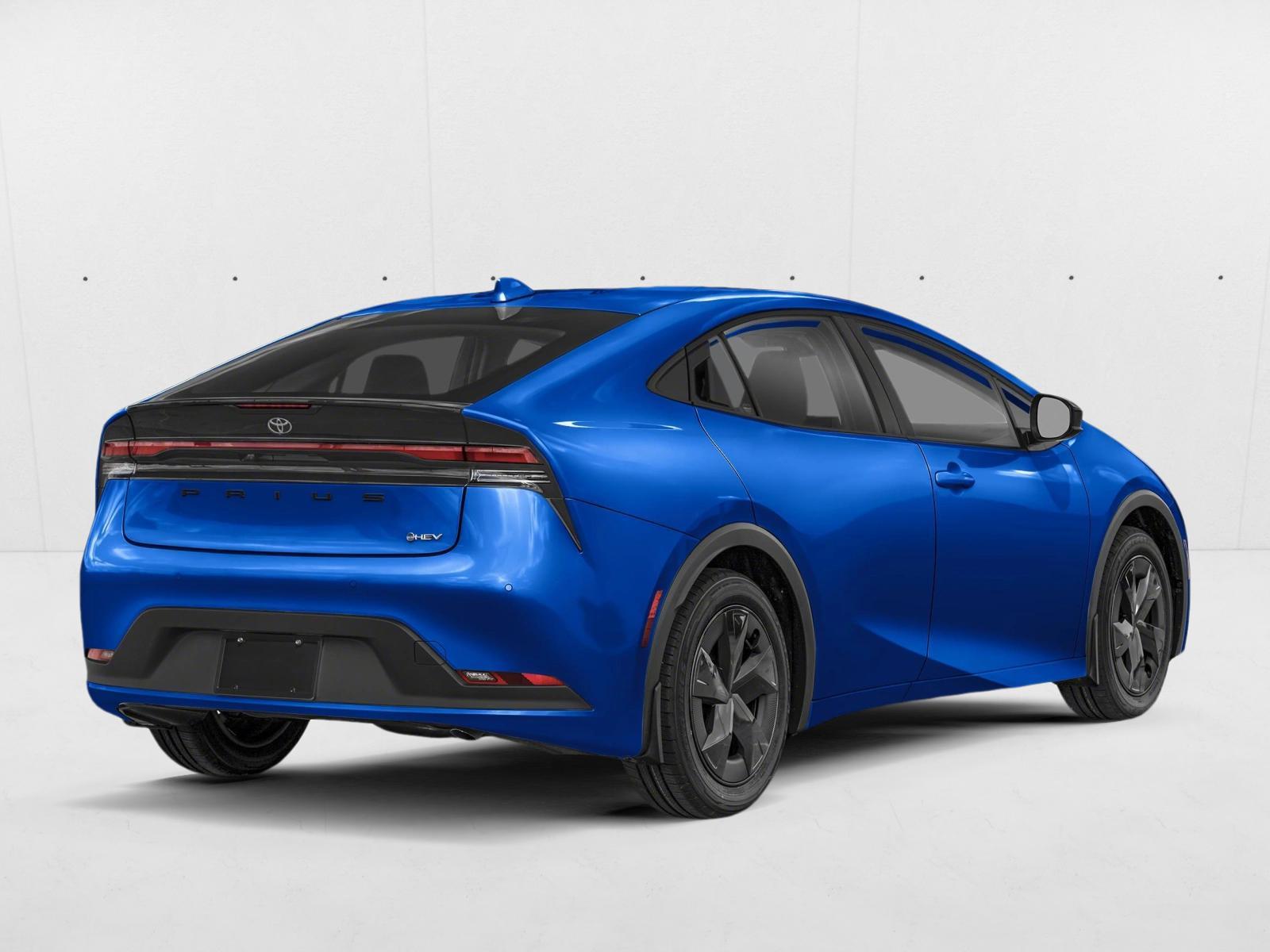 2026 Toyota Prius LE photo 2