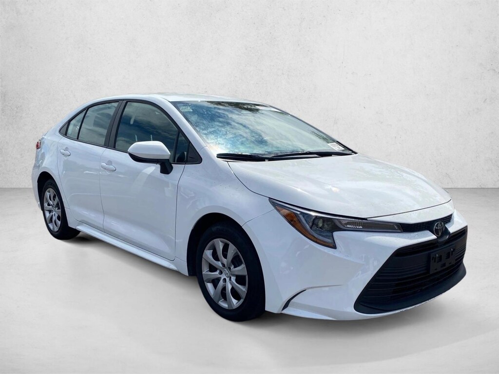 Used 2025 Toyota Corolla LE Sedan