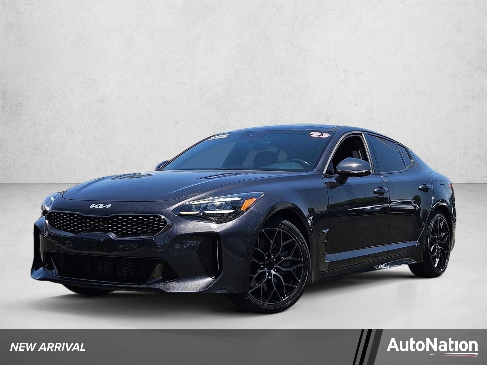 2023 Kia Stinger GT-Line's photo
