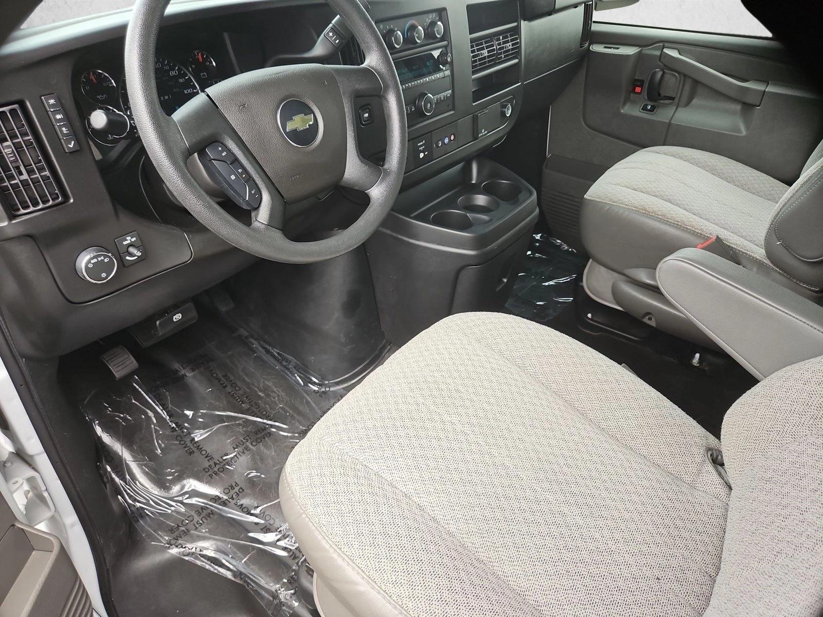 2023 Chevrolet Express Passenger LS - Photo 12