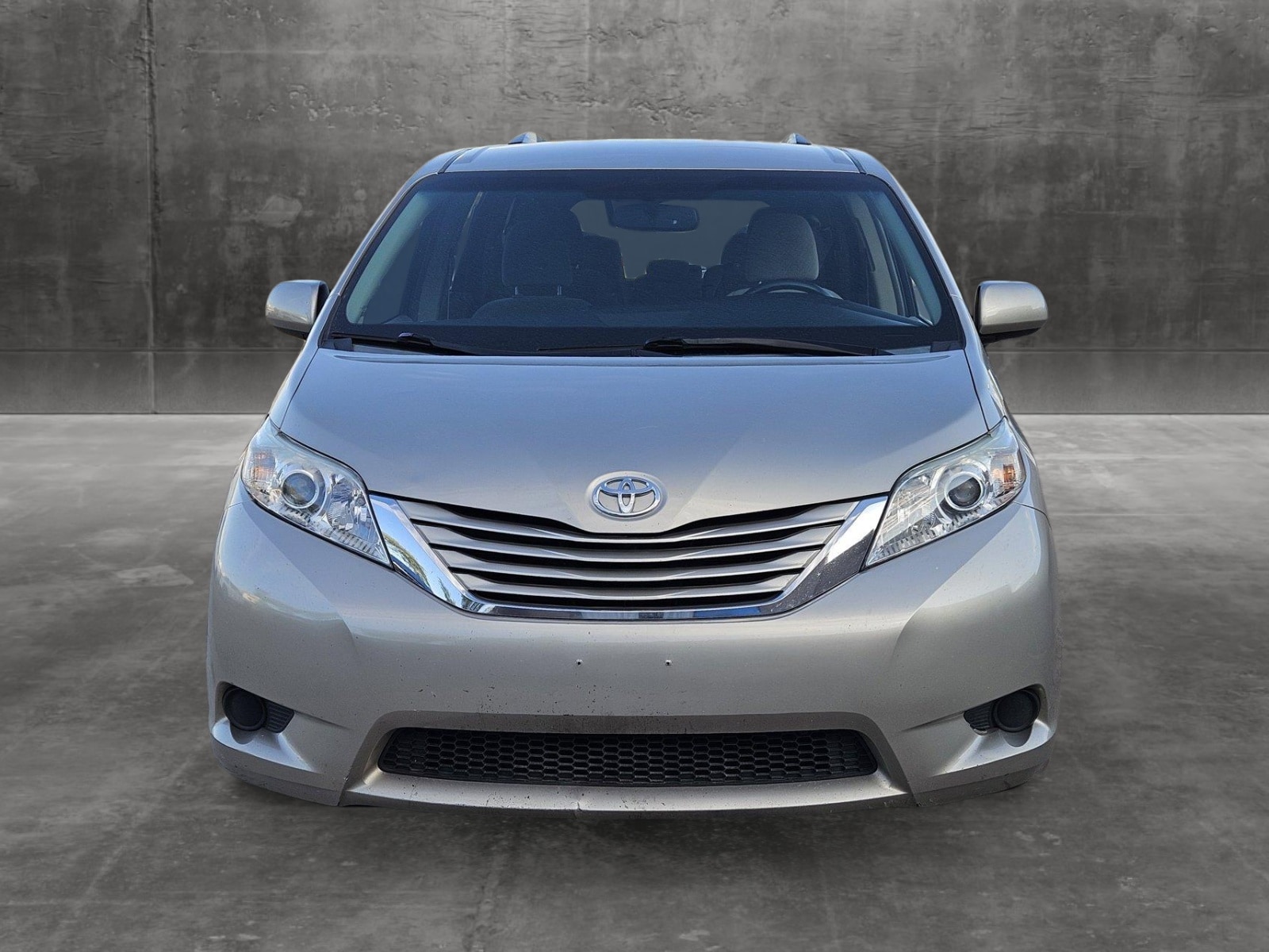 Used 2015 Toyota Sienna LE with VIN 5TDKK3DC3FS587261 for sale in Tempe, AZ