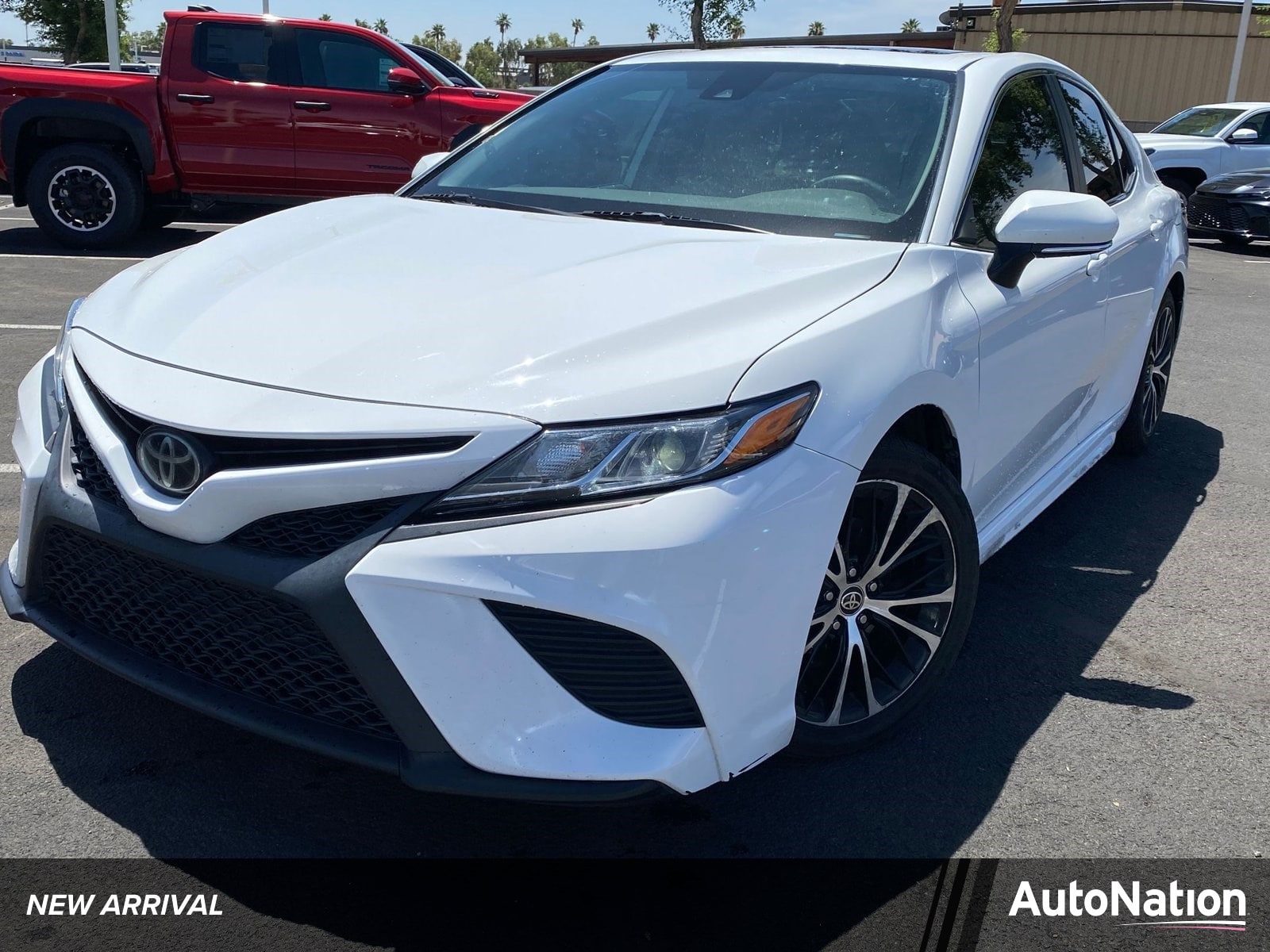 2020 Toyota Camry 2.5 Auto SE's photo