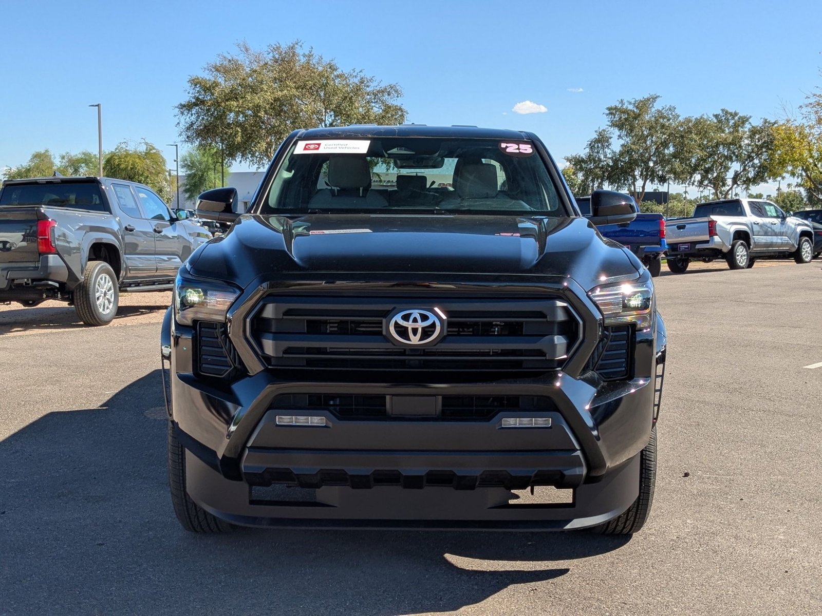 2025 Toyota Tacoma SR5 photo 2