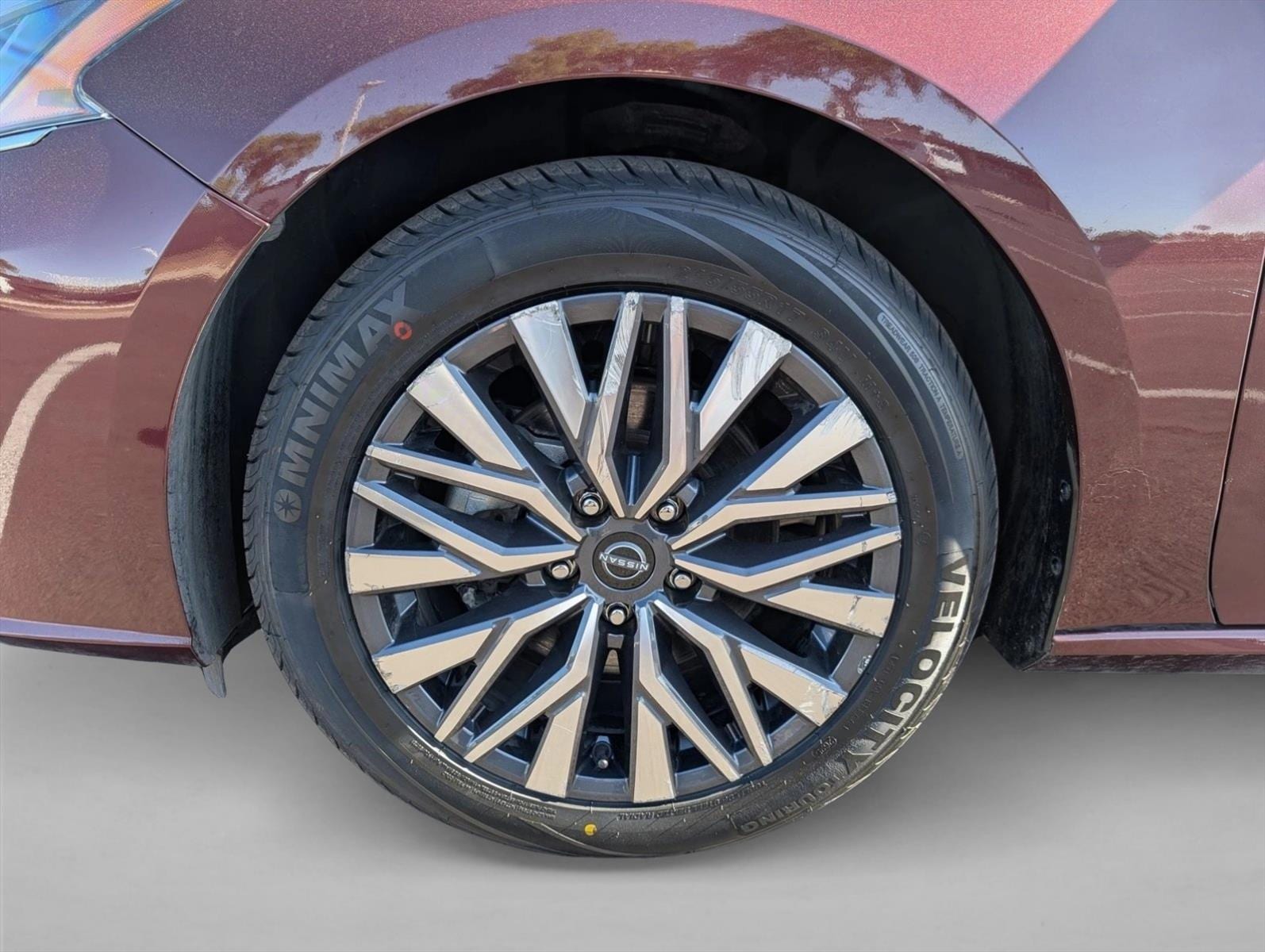 2025 Nissan Altima SV - Photo 28