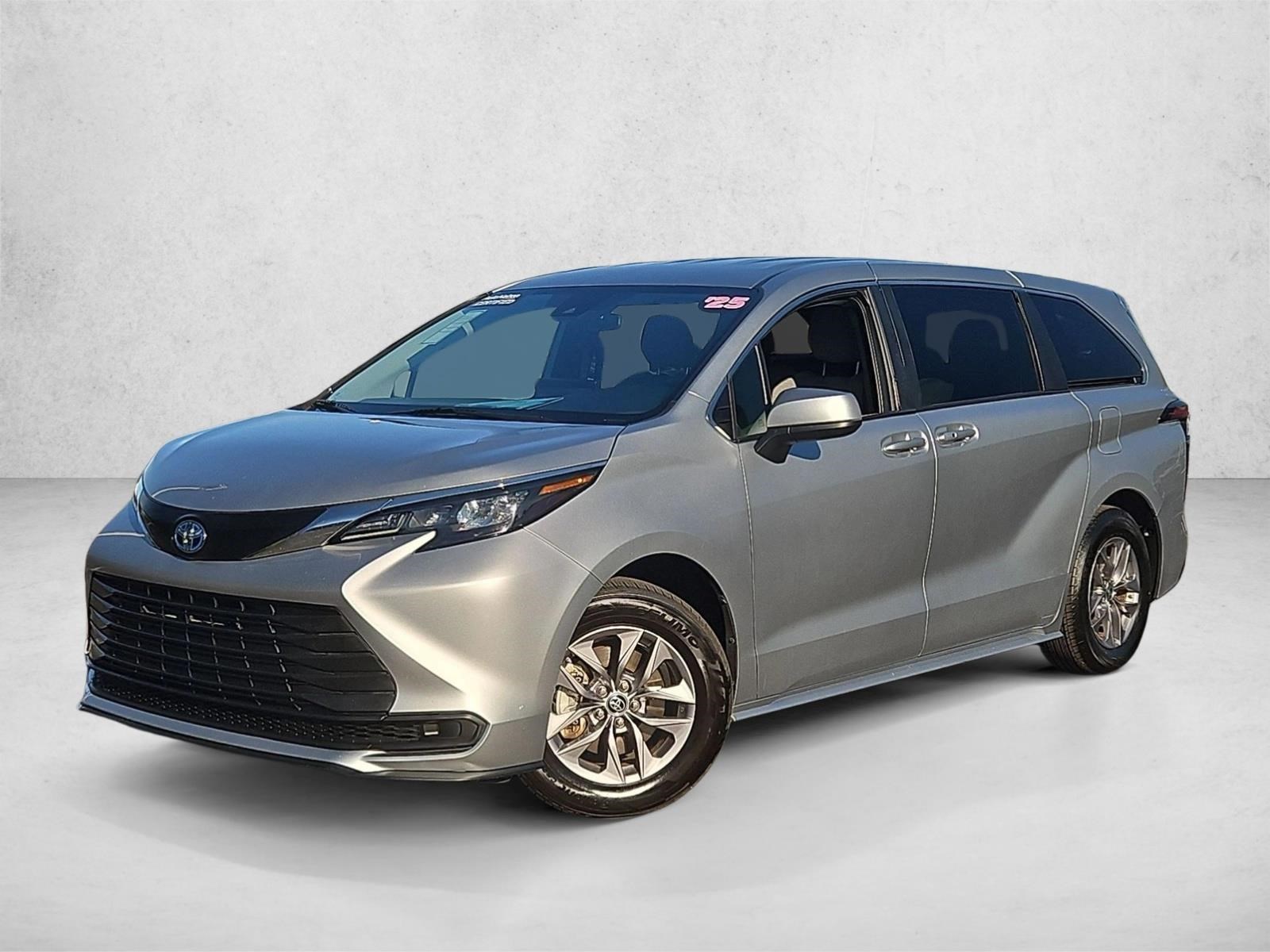 2025 Toyota Sienna