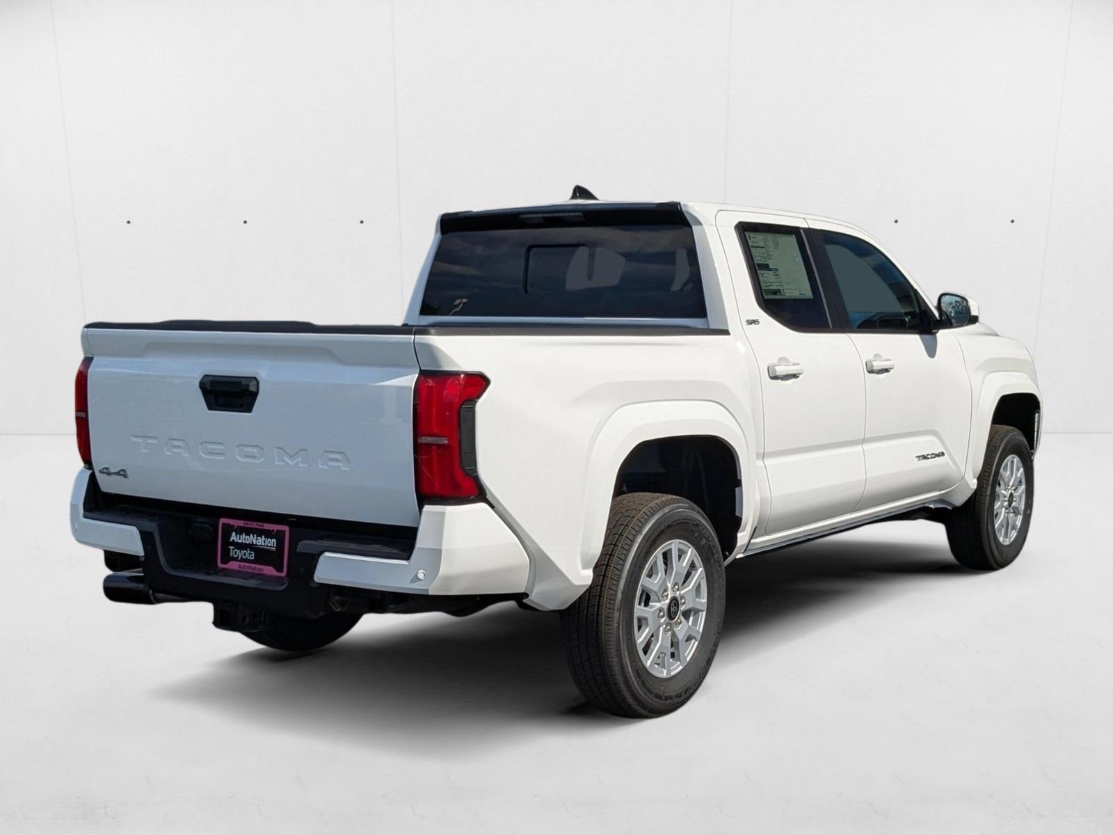 2025 Toyota Tacoma SR5 4x4 Double Cab photo 2