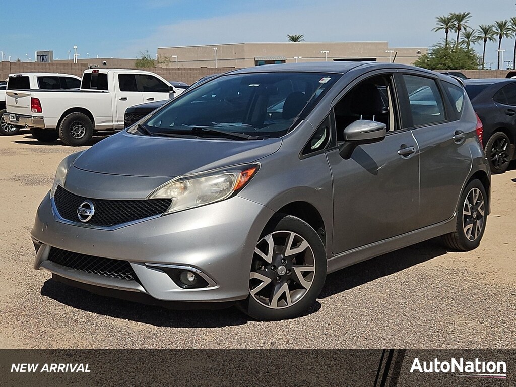 Used 2015 Nissan Versa Note SR Hatchback