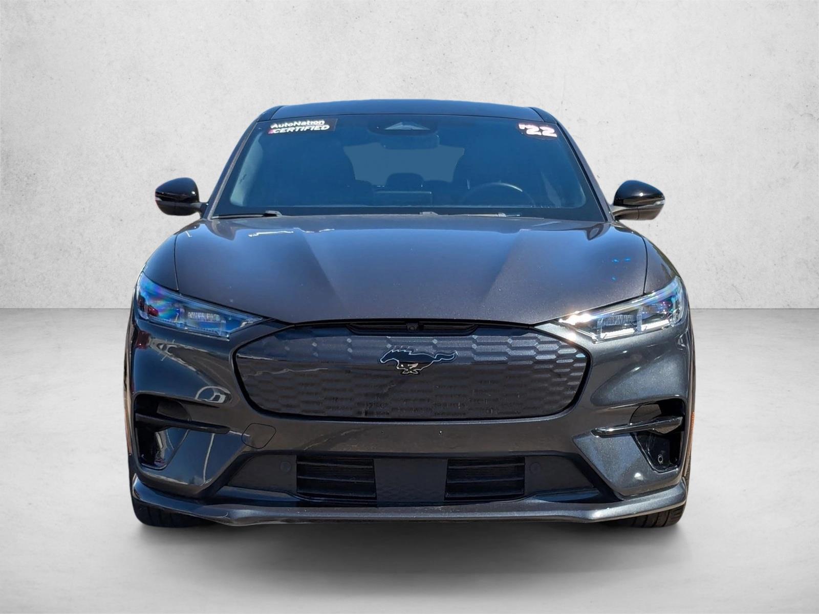 2022 Ford Mustang Mach-E GT photo 2