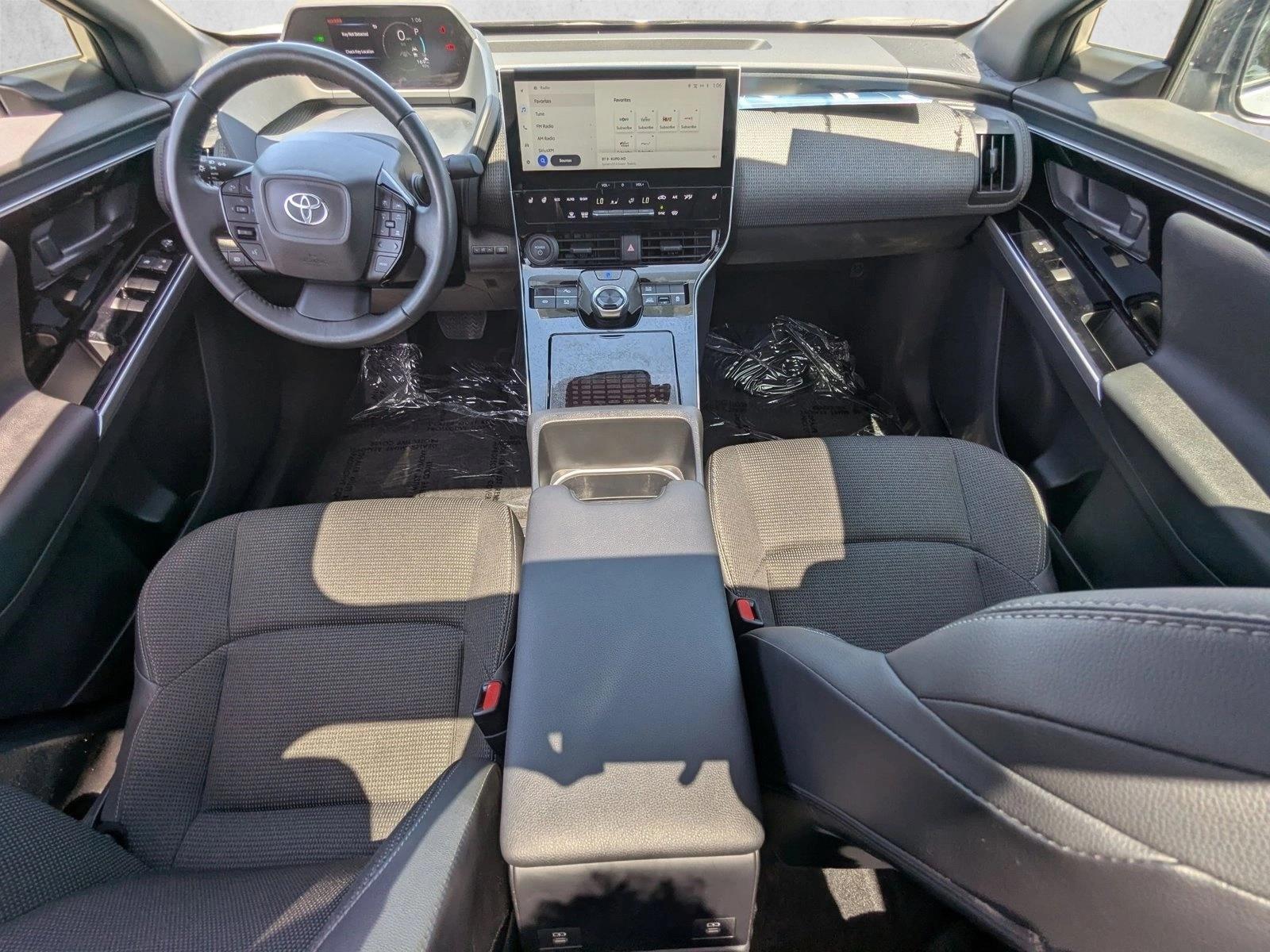 2023 Toyota bZ4X XLE - Photo 24