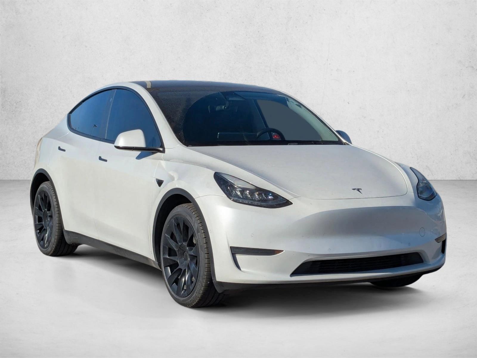 2021 Tesla Model Y Long Range photo 3