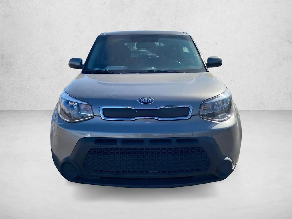 Used 2016 Kia Soul Base FWD Hatchback