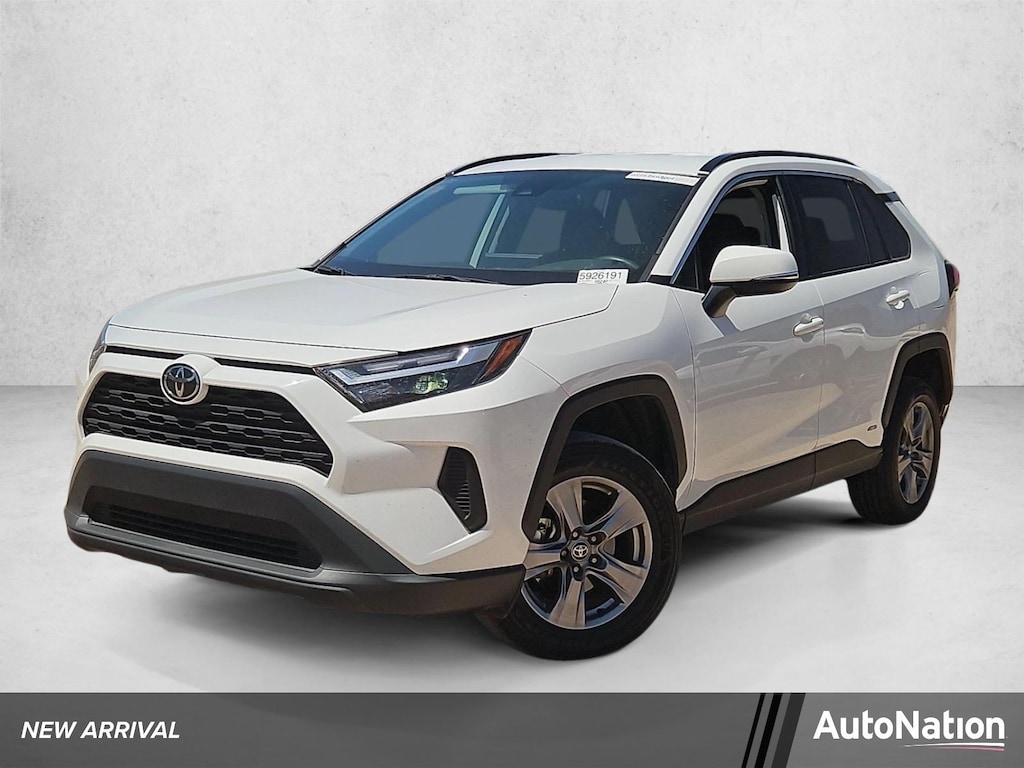 Used 2025 Toyota RAV4 Hybrid XLE SUV