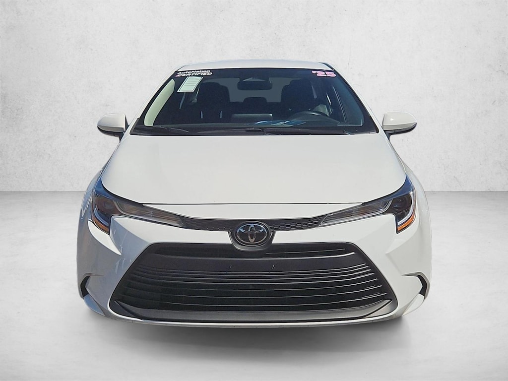 Used 2025 Toyota Corolla LE Sedan