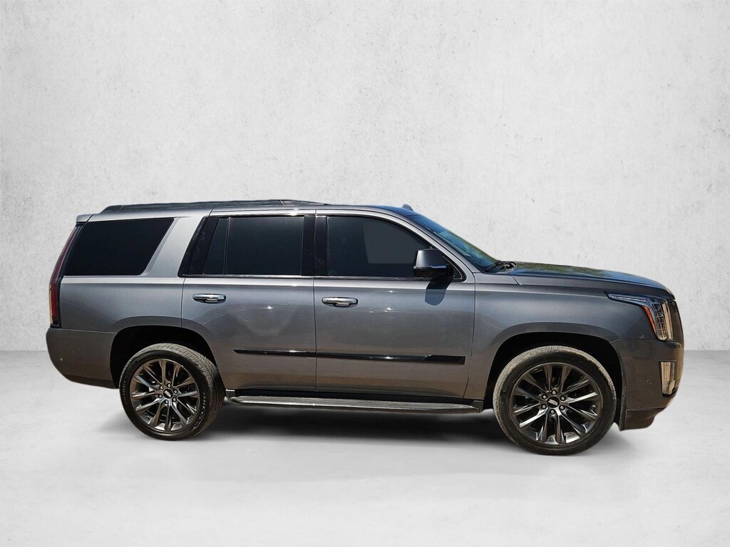 Used 2019 CADILLAC Escalade Luxury SUV